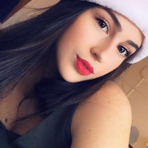 Meet your Posher, Karla